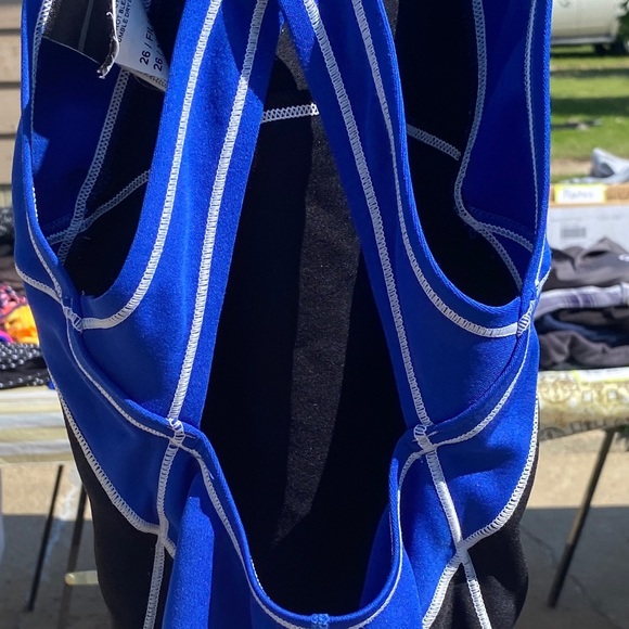 Nike girls one piece swim suit size 10 (see tag). Blue and black. Barely used - Picture 3 of 3